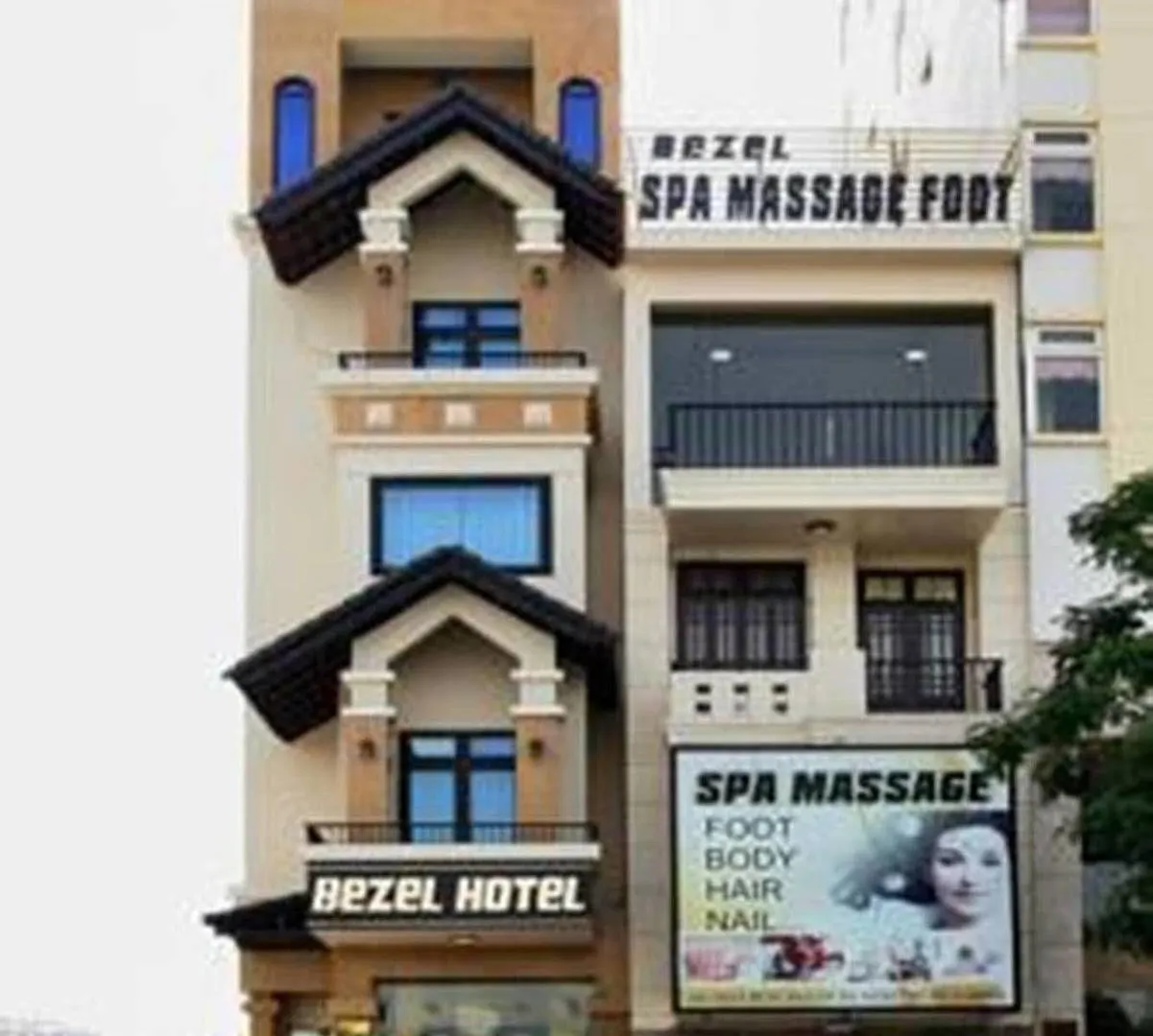 Bezel Hotel Дананг