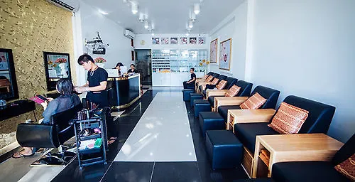 Bezel Hotel Da Nang 2*,
